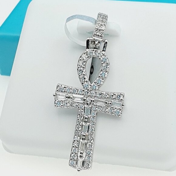 "925 Sterling Silver CZ Beautiful Pendant for Women, 1USPAR4008 - Picture 1 of 11